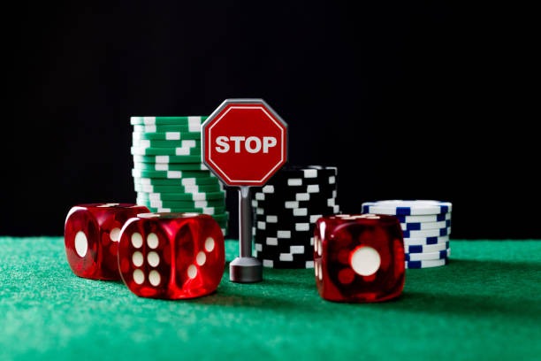 BandarQ card table on talos168 showing player positions and betting interface